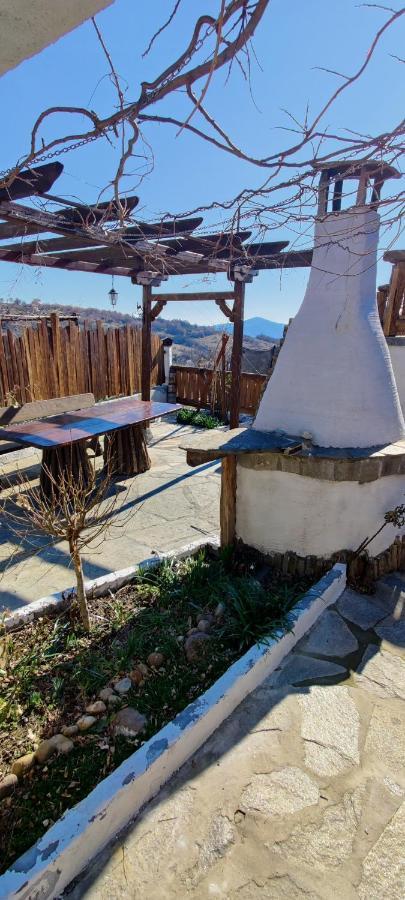 Namaste Къща В Село Камилски Дол Kamilski Dol Ngoại thất bức ảnh